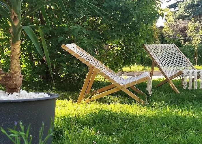 The Trailer, Comfort Εξ Λε Μπαν