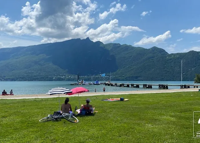 The Trailer, Comfort *