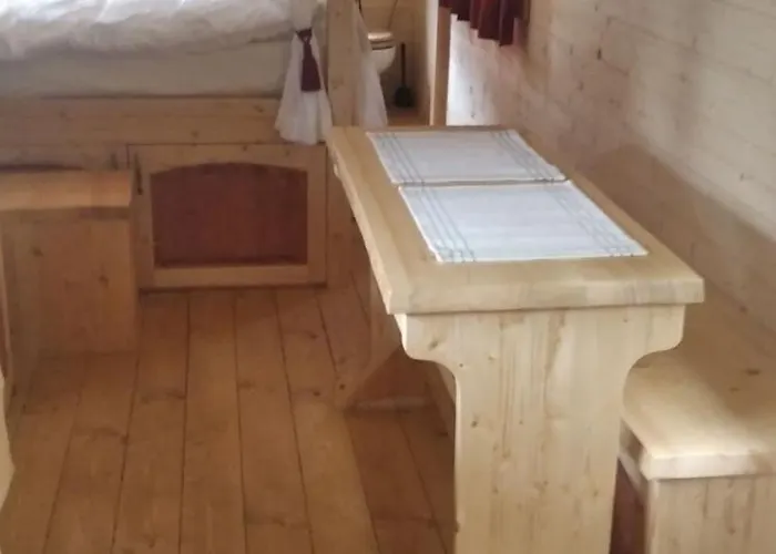 The Trailer, Comfort